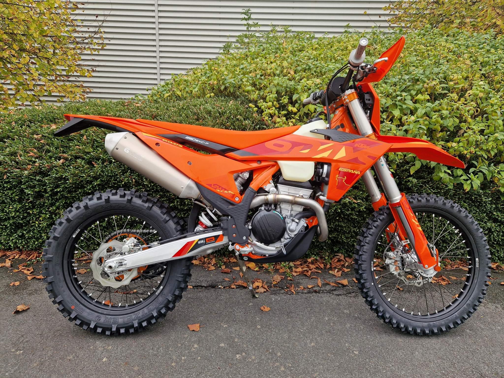 2025 KTM 250 SIX DAYS X-Ring